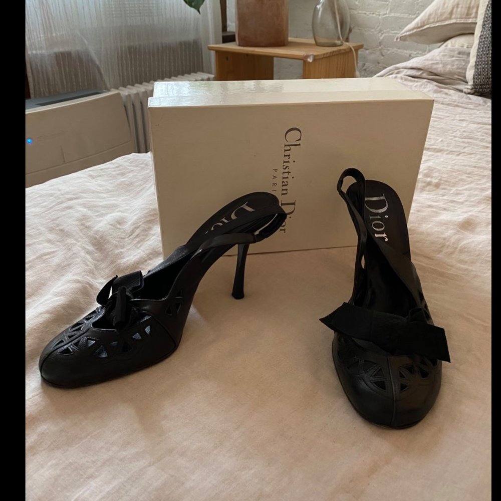 Dior lazor cut slingback pump